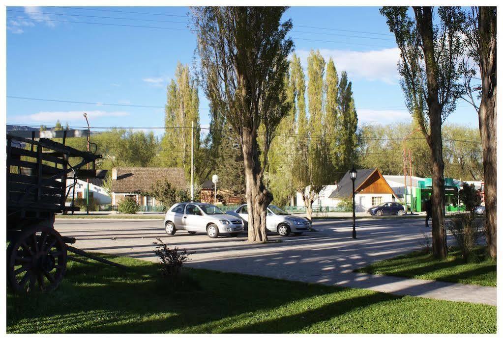 El Puente Aparts- Departamentos Independientes El Calafate Exterior photo